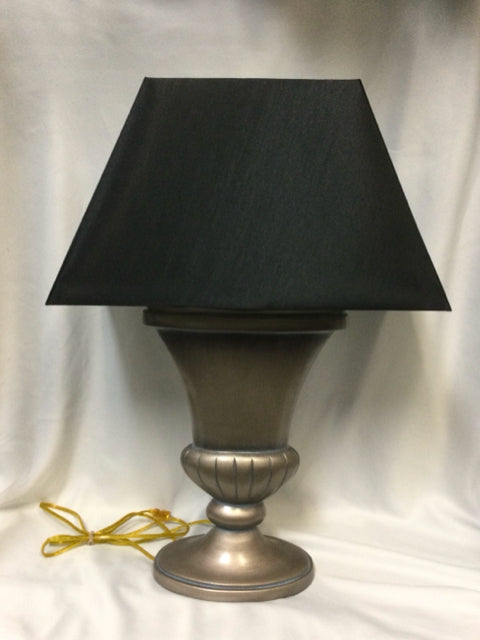 Lamp/Table