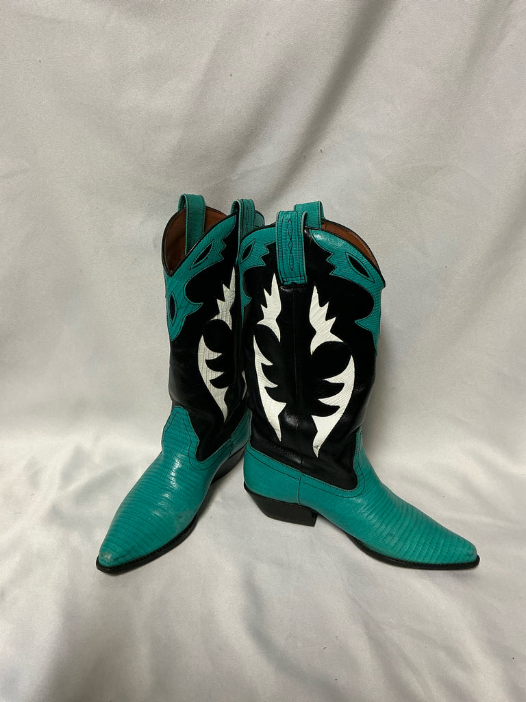 7.5 Boots