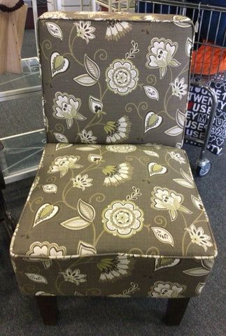 Chair (Accent)