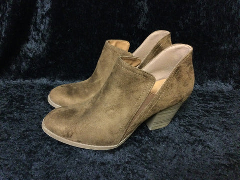 7.5 Boots