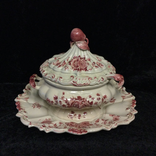 Tureen