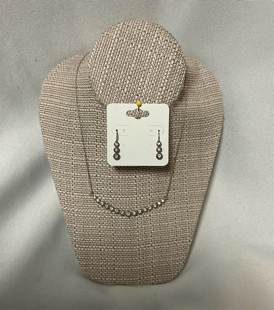 Necklace/Earrings Set