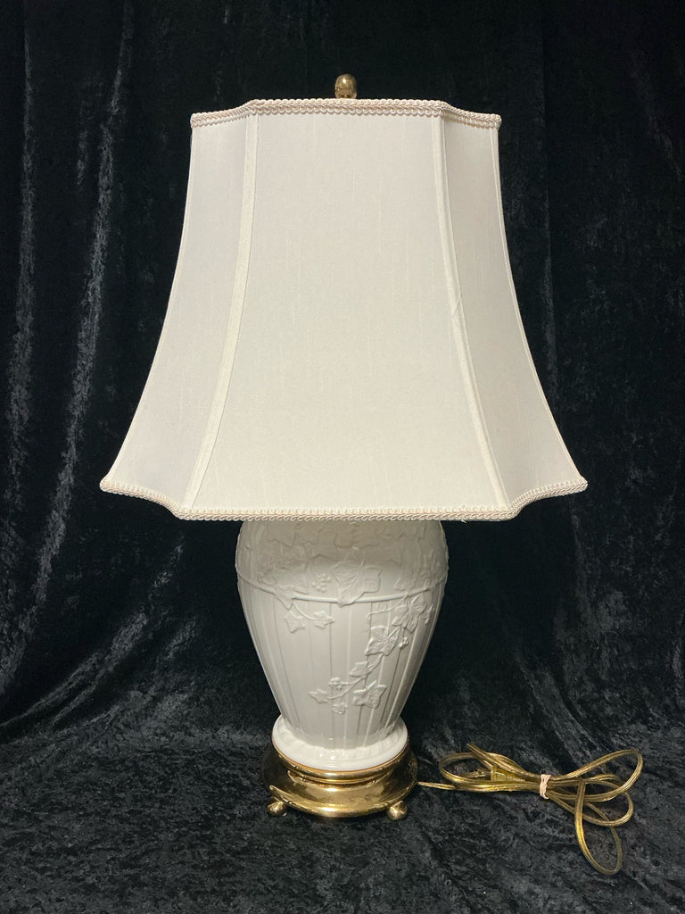 Lamp/Table
